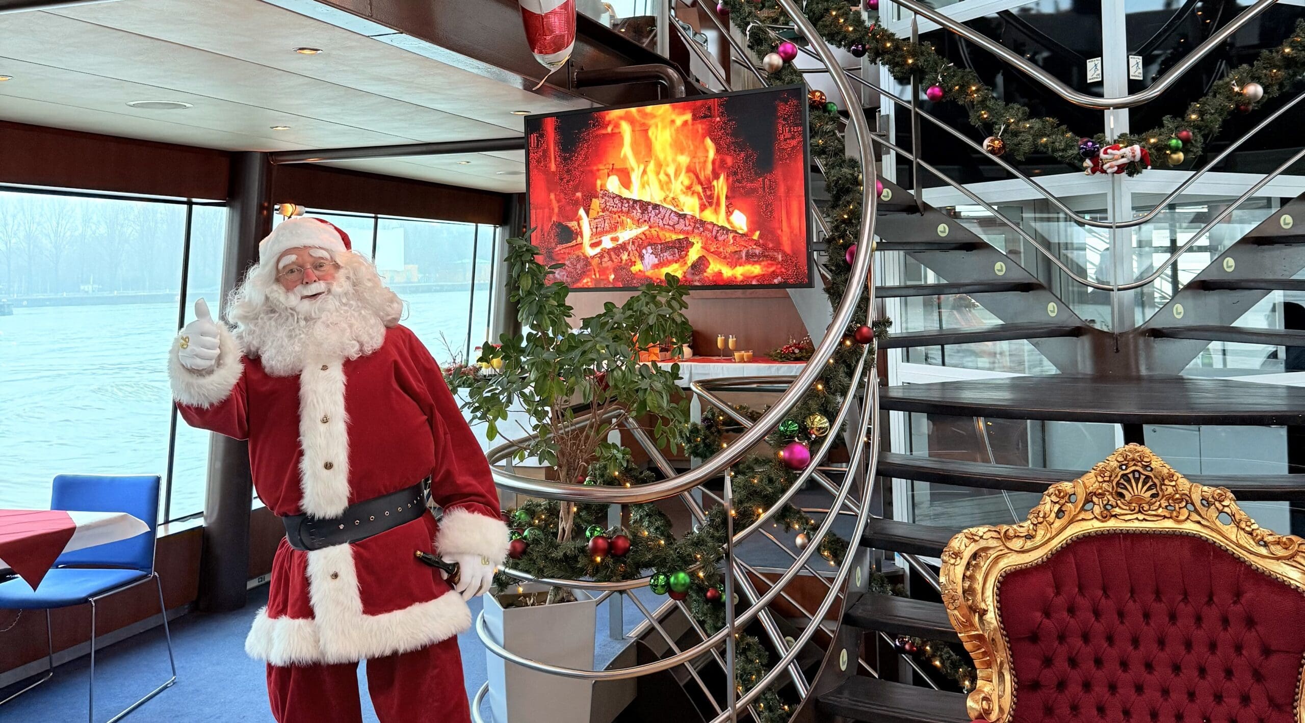 Xmas Family Brunch Cruise | Royal Spido